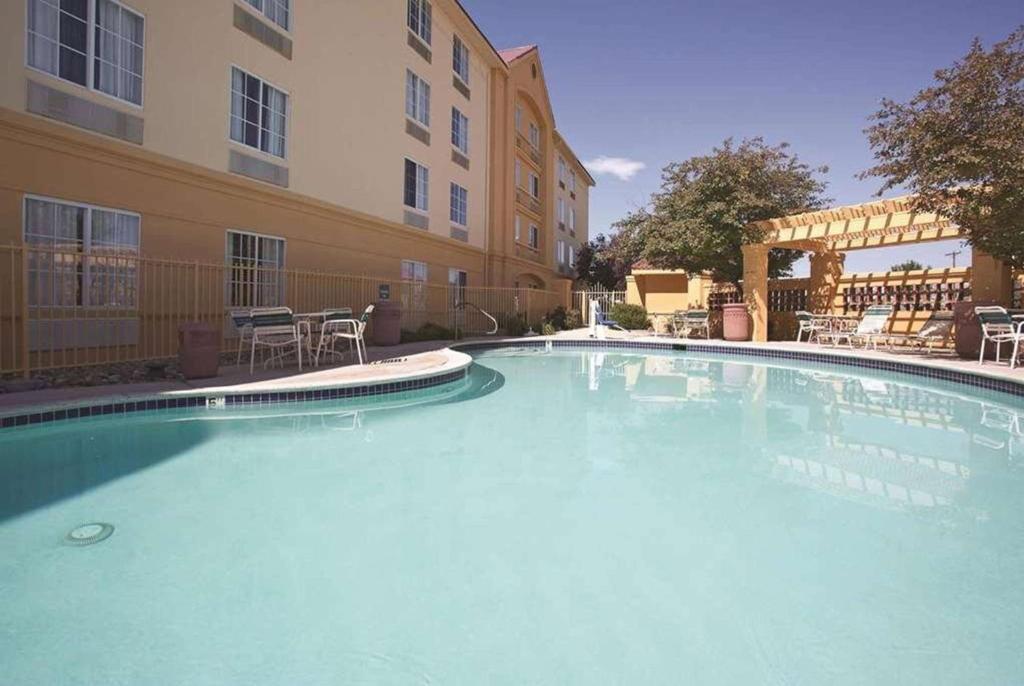 La Quinta by Wyndham Pueblo photo 1