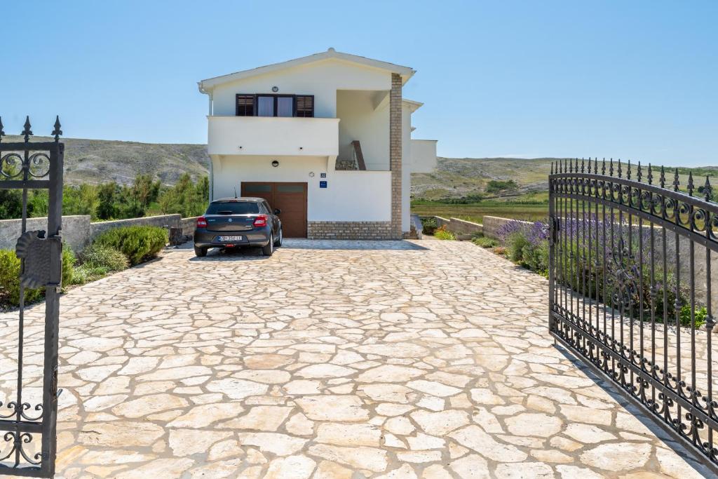 Apartments Anica - Vlašići Island Pag photo 1