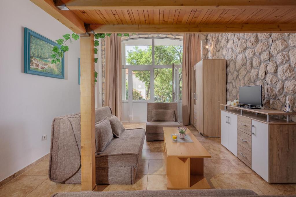 Apartments TOMMI photo 3