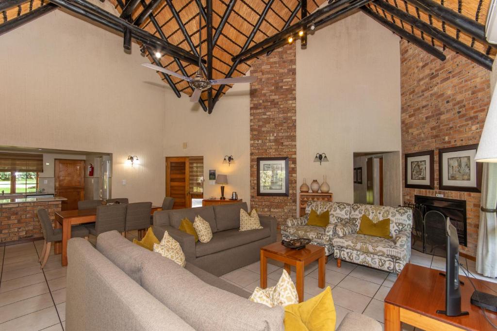 Kruger Park Lodge Unit No 252 with private pool photo 3