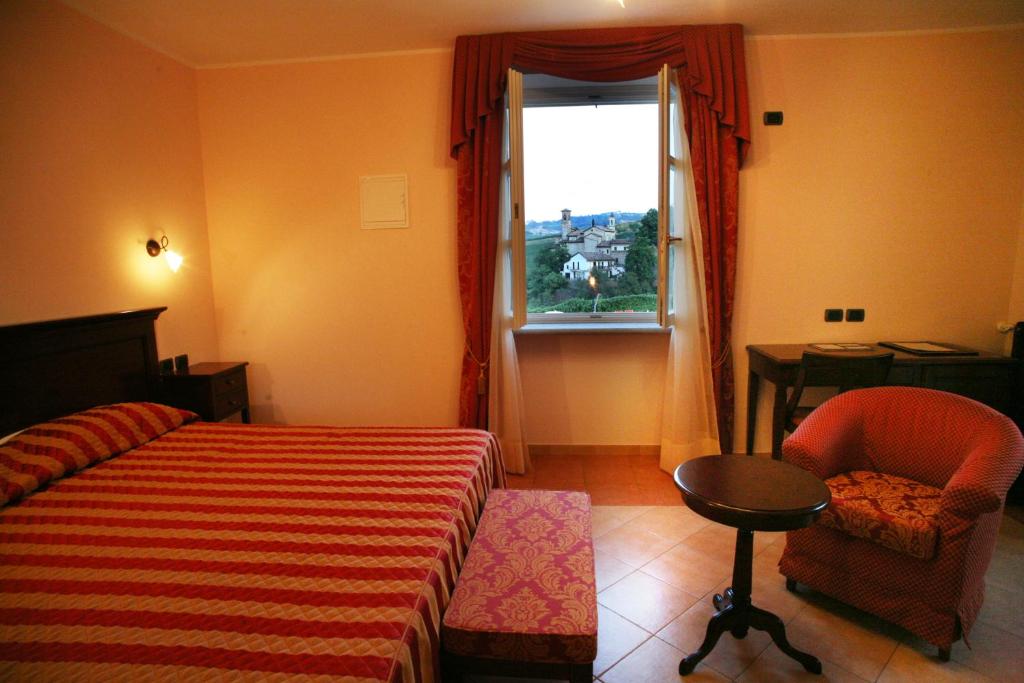 Hotel Barolo photo 2