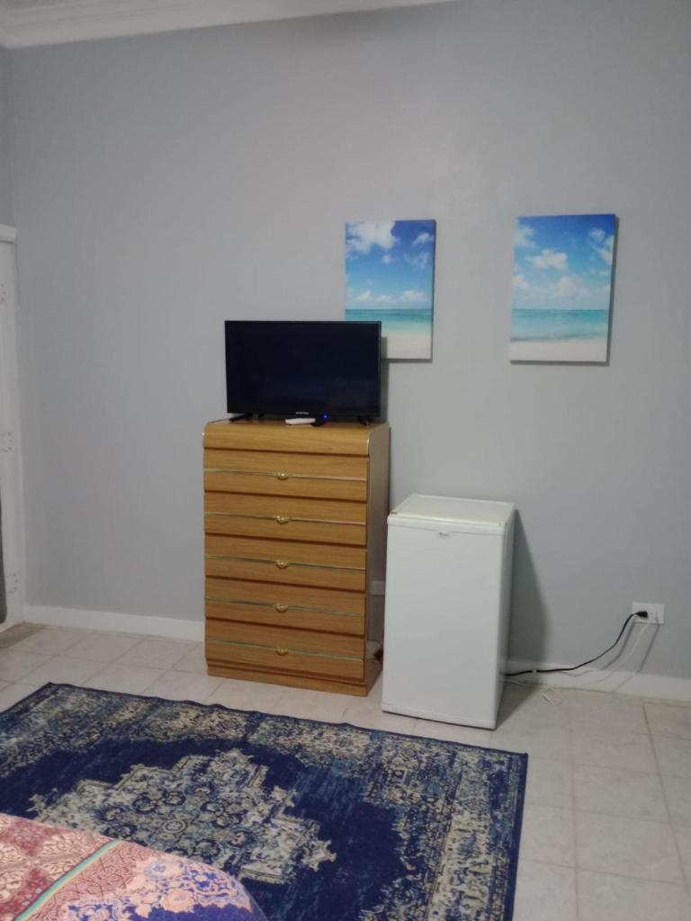 Surfers Manor Motel photo 4