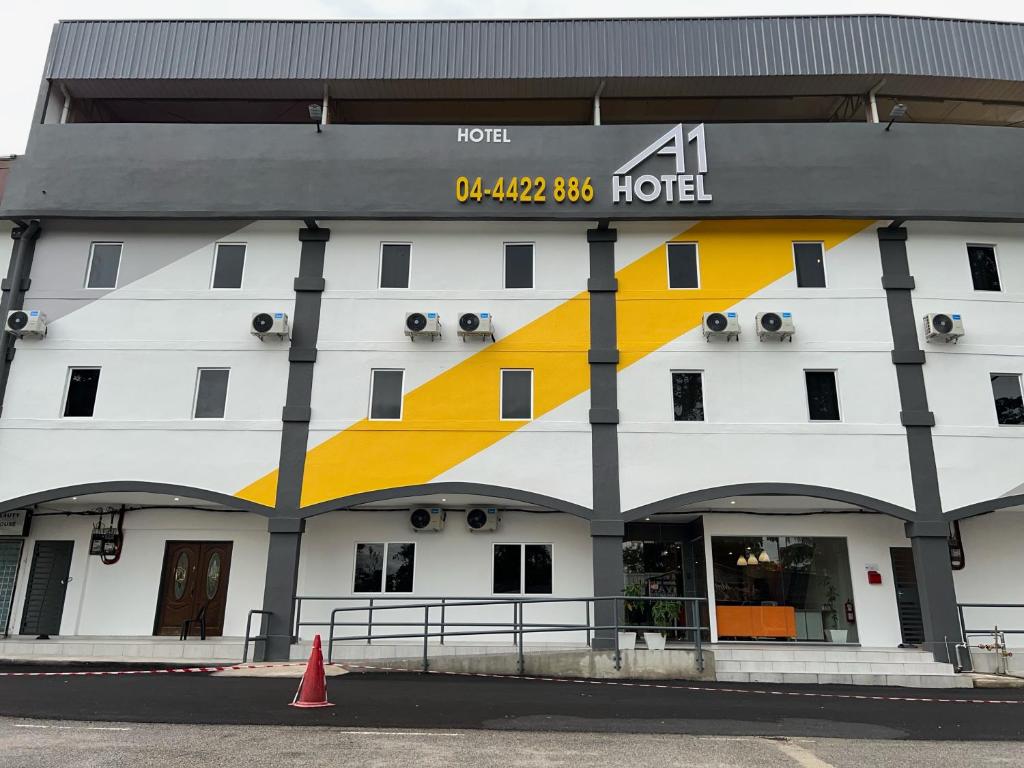 A1 Hotel Sungai Petani photo 3