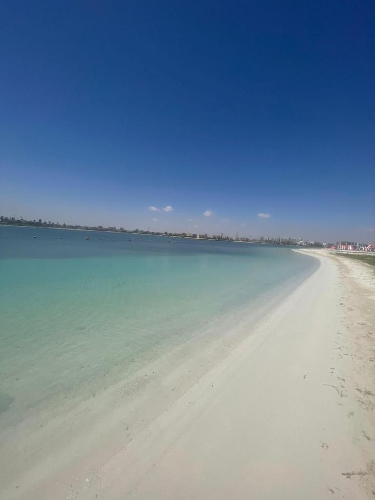 Marina 7 4BR Villa lake view