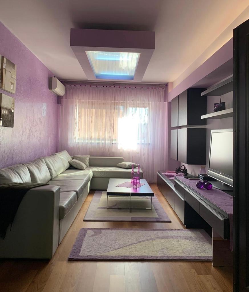 Central Apartment 4 Rooms Brasov photo 1