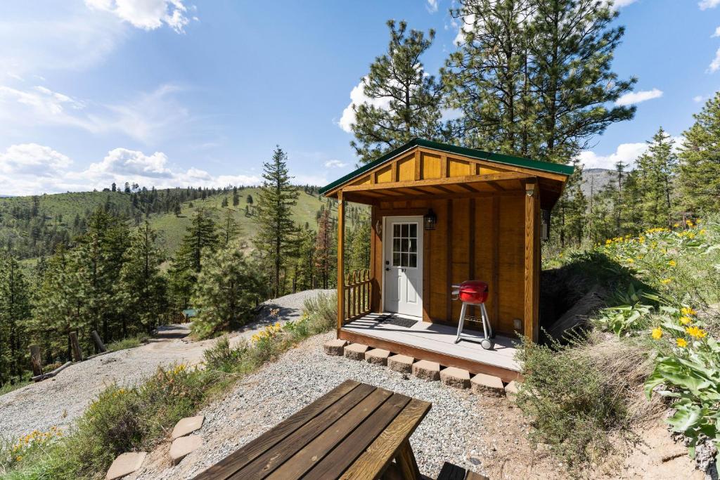 Echo Valley Resort + Cabins photo 1