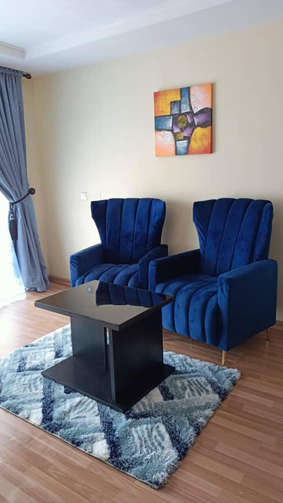Oceanfront Wavecrest Hotel photo 1