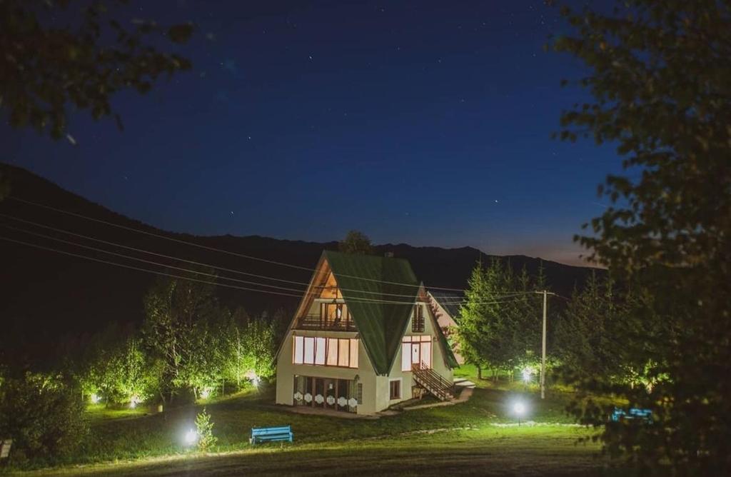 VILLA MOUNTAIN MONTENEGRO