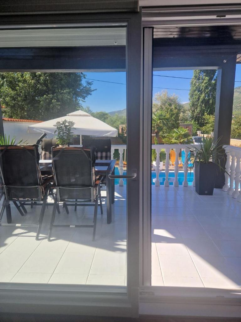 Apartman Avlija photo 4