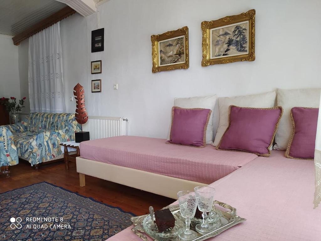 Vasilis house photo 3