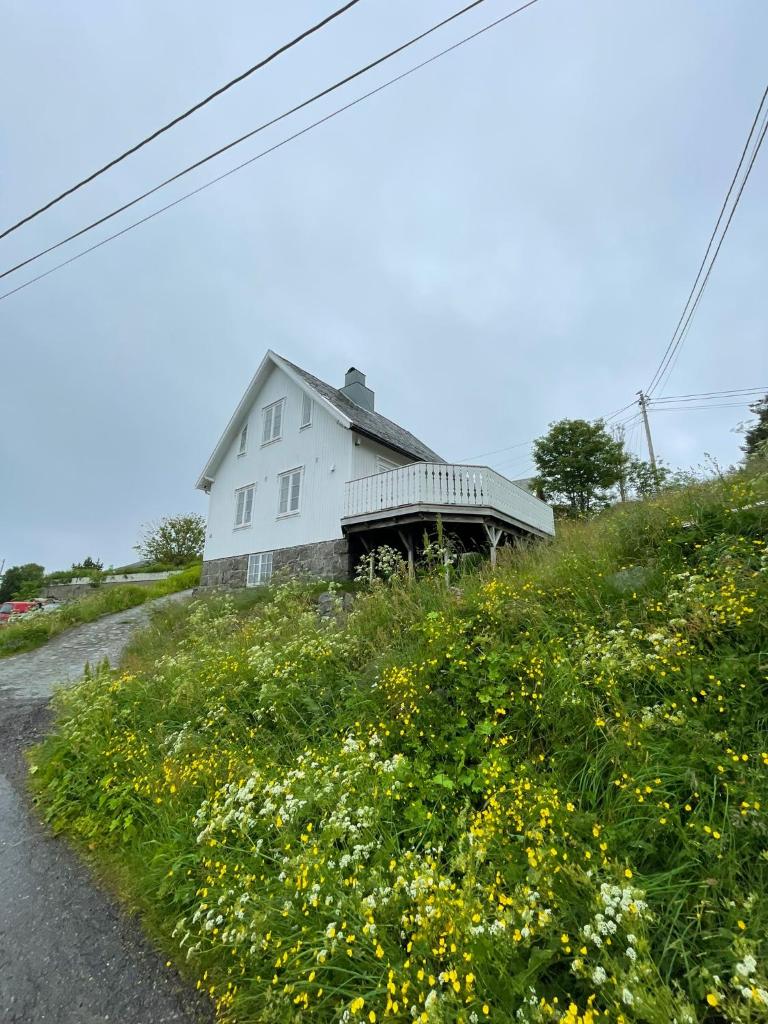 Stasjonen - Sørvågen