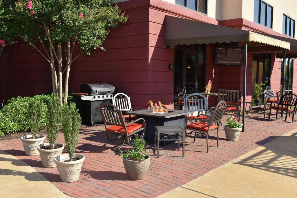 Hampton Inn & Suites Alexandria photo 3