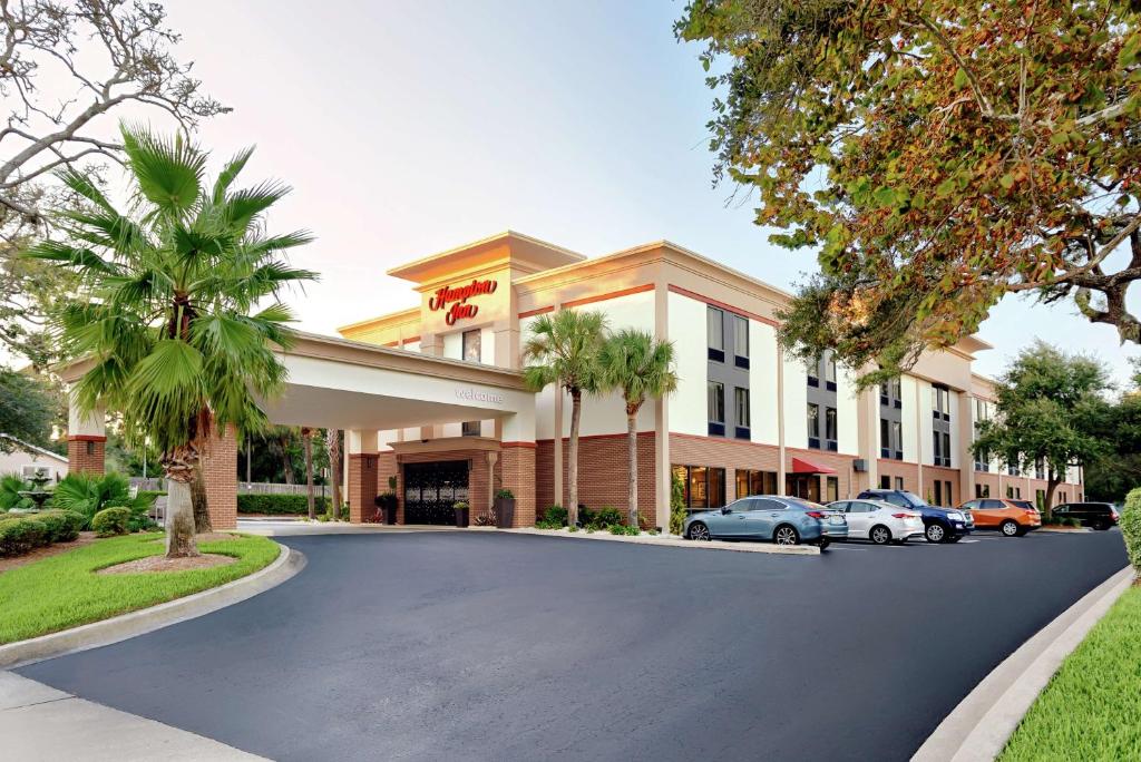 Hampton Inn Amelia Island at Fernandina Beach image