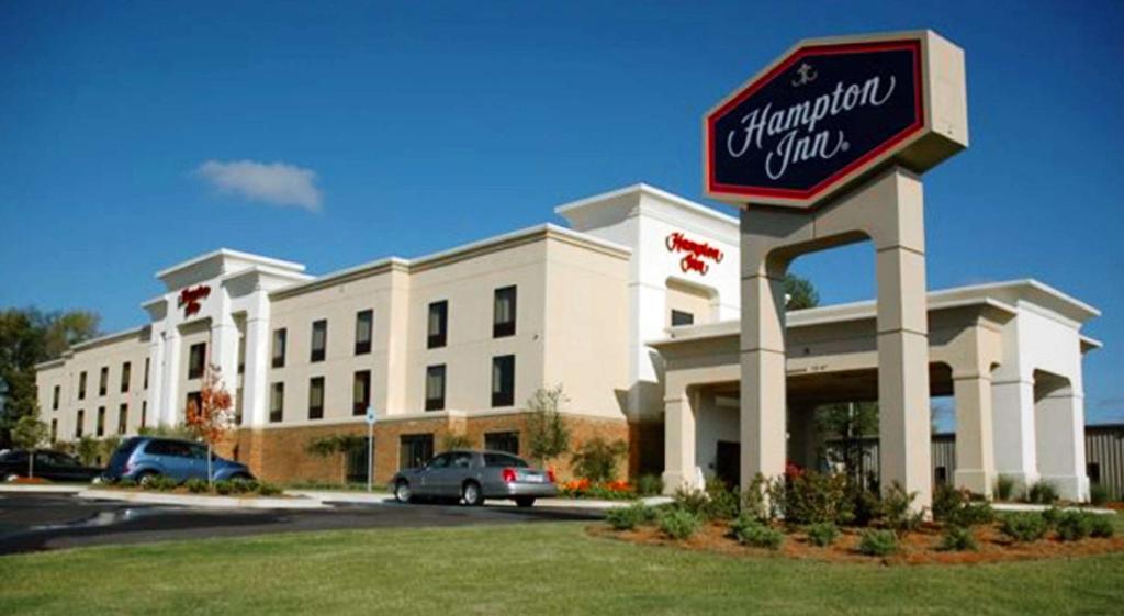 Hampton Inn Jasper image