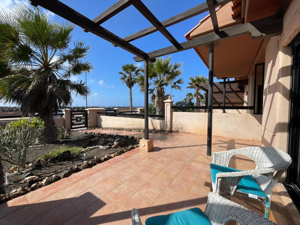 Adam Home Origo Mare photo 3