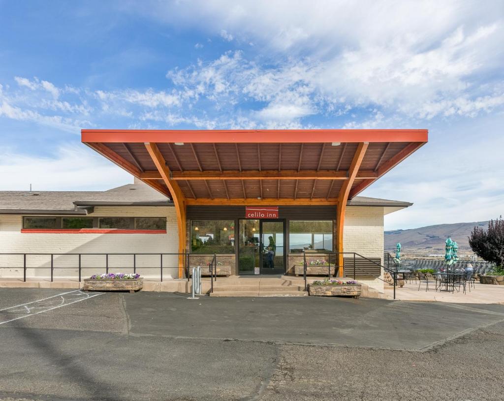 Celilo Inn image