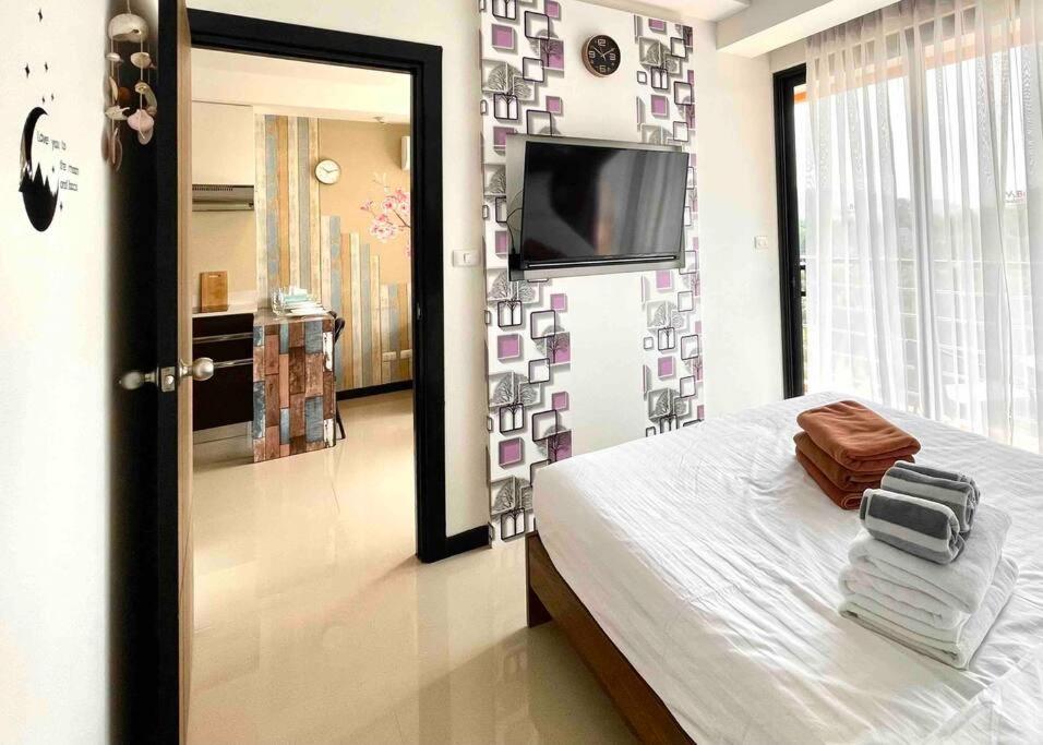 NEW one bedroom apartment MBC E photo 3