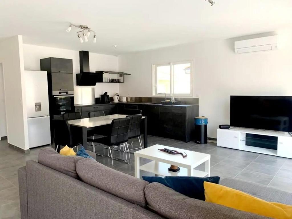 Le Brasil - Maison 74 m - Calme avec terrasse Sud classée 3 étoiles photo 3