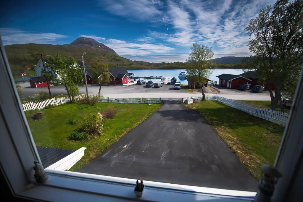 Sjølund house photo 1