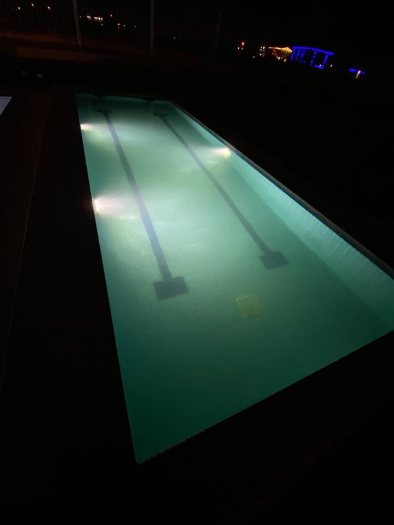 Royal NJ Hotel photo 3