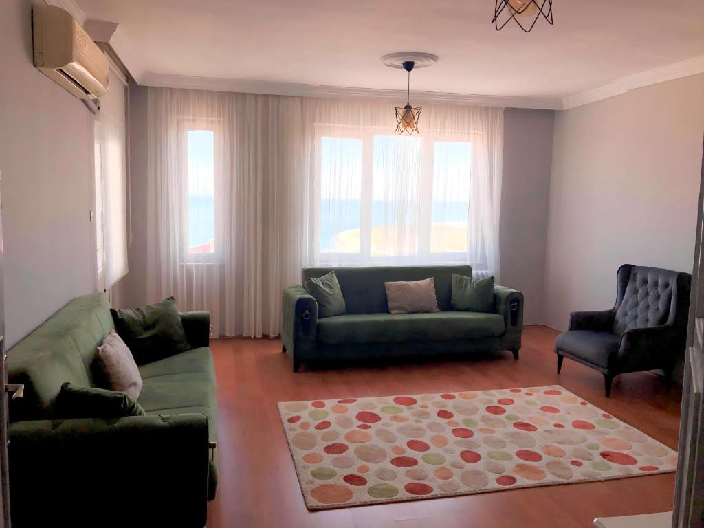 PEKTAŞ APART İkinci Kat-Merkez-Deniz manzaralı