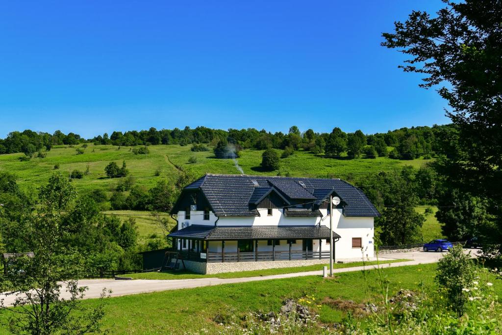 Vila Marija photo 2
