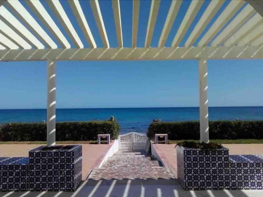 Belle maison en face de la mer