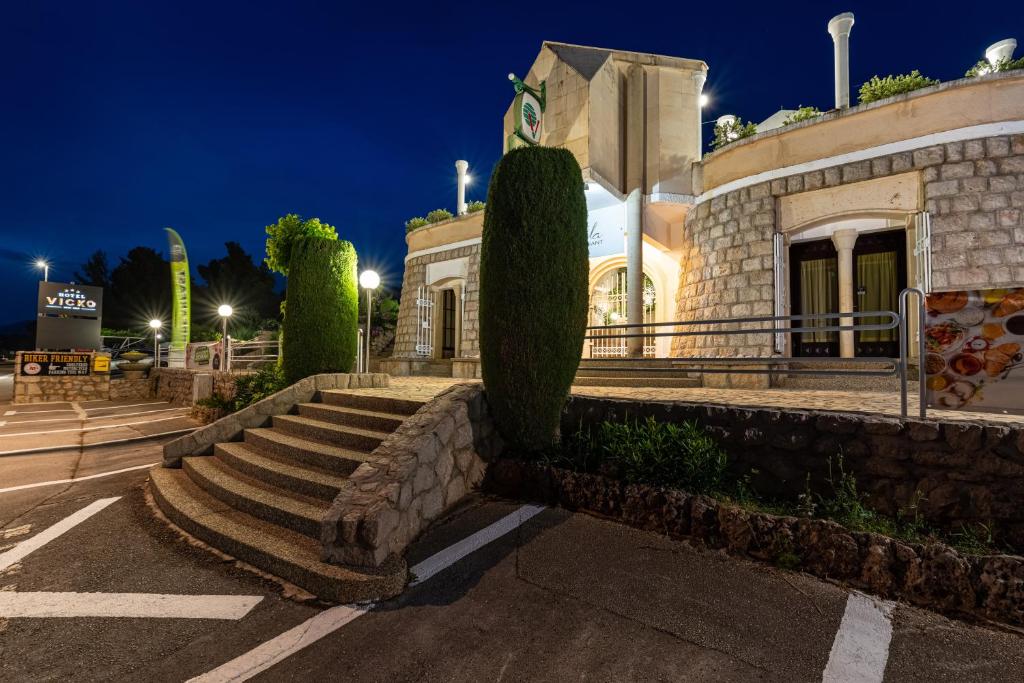 Hotel Vicko photo 3