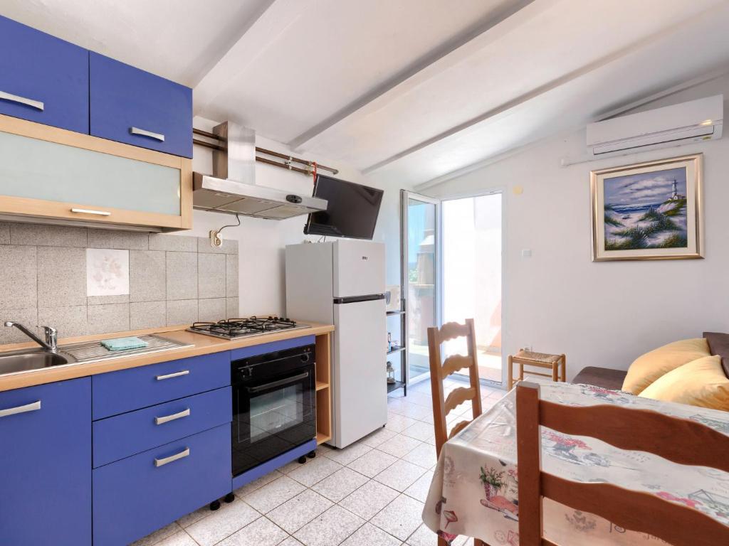 Apartment Romantika - ROJ105 by Interhome photo 2