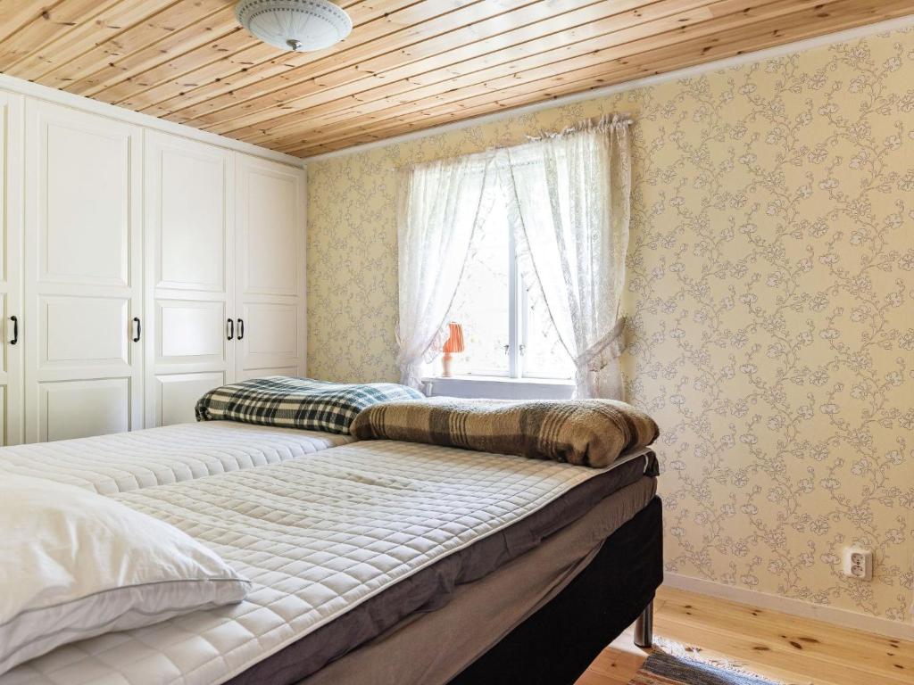 Holiday Home Röshult - B photo 3