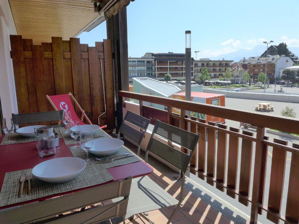 Apartment Miremont A-B-C-4 by Interhome photo 4