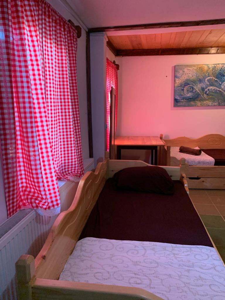 Wood cabine photo 4