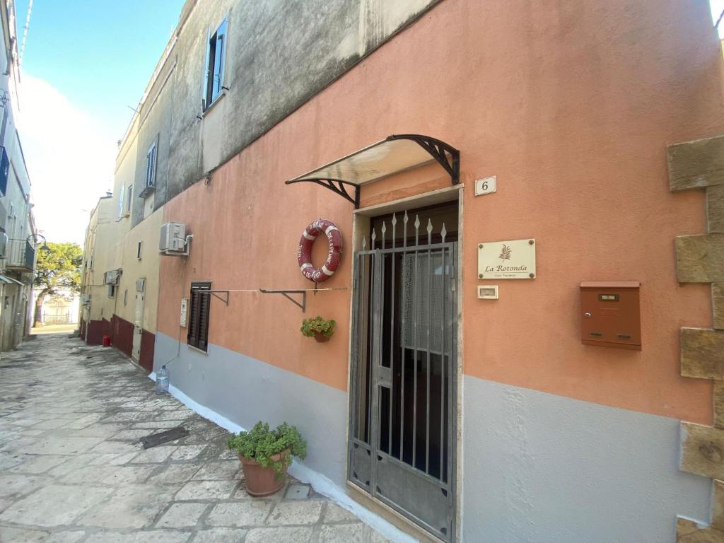 La Rotonda photo 1