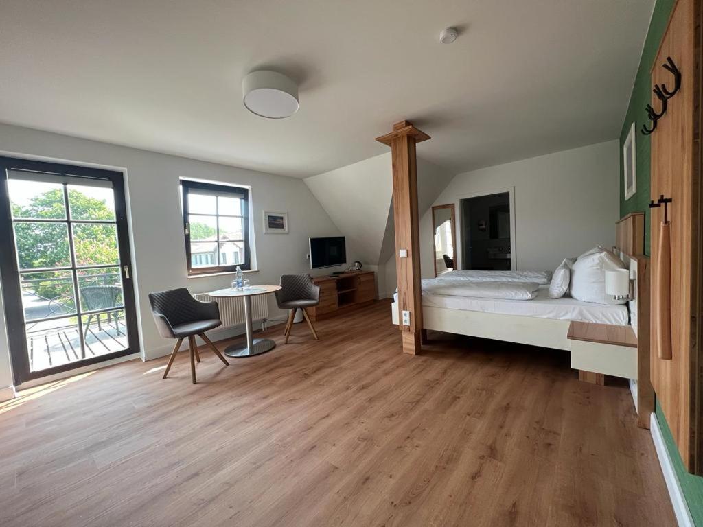 Hotel Ostseeland photo 4