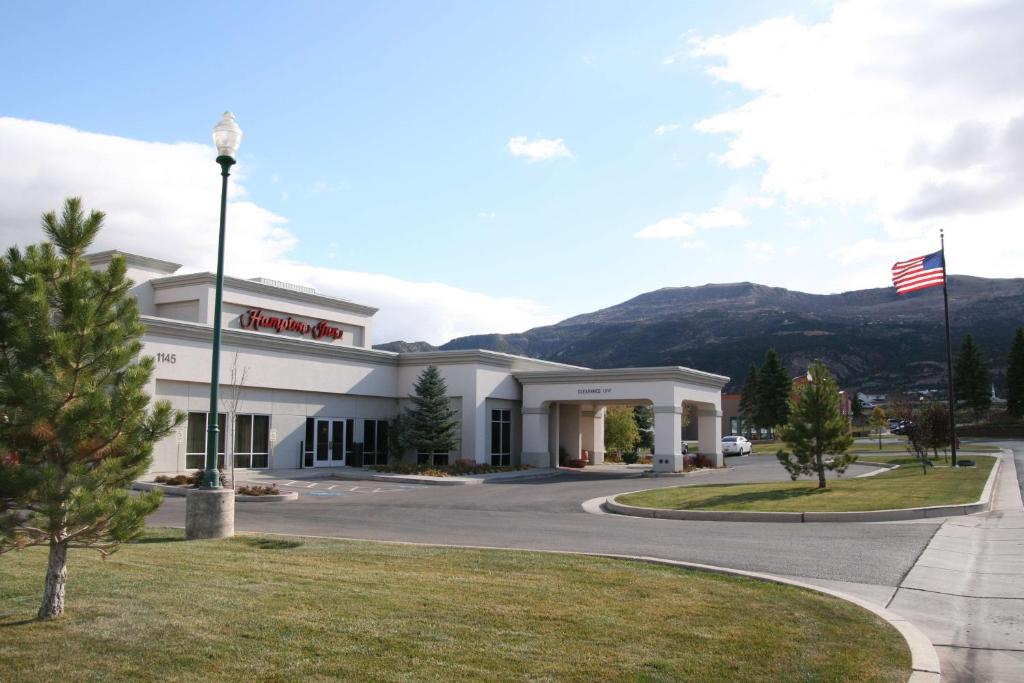 Hampton Inn Cedar City image