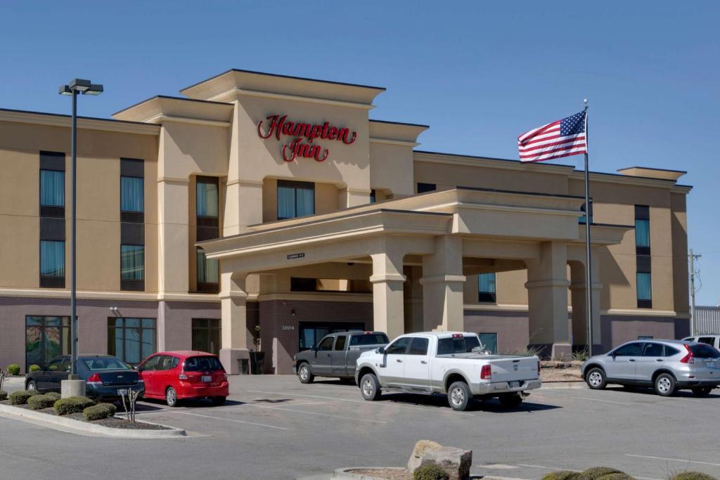 Hampton Inn Chickasha photo 1