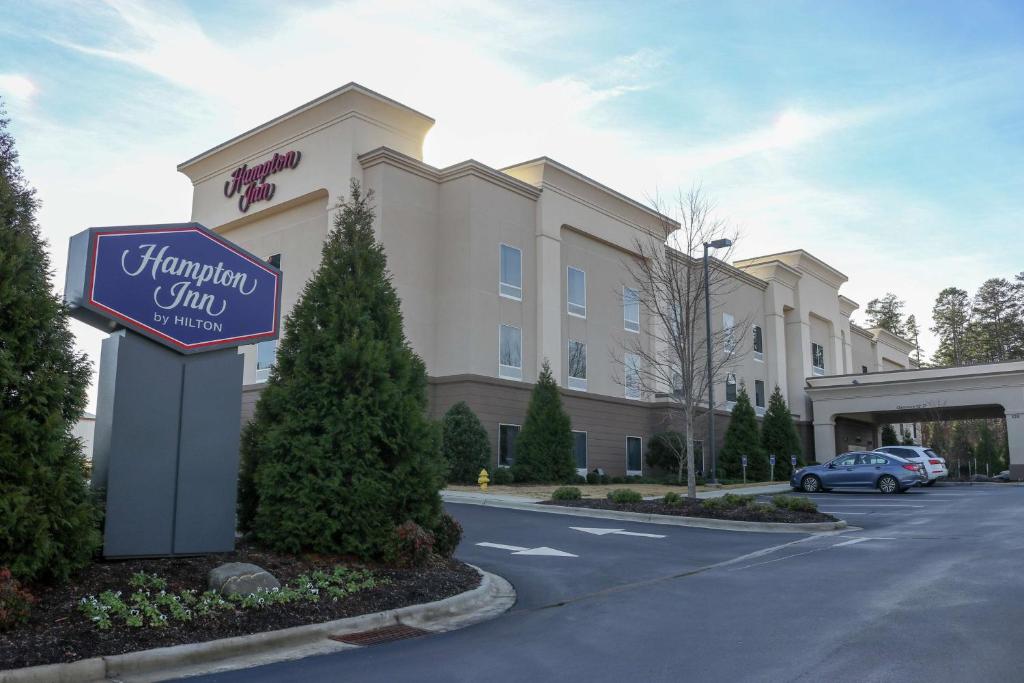 Hampton Inn Lincolnton image
