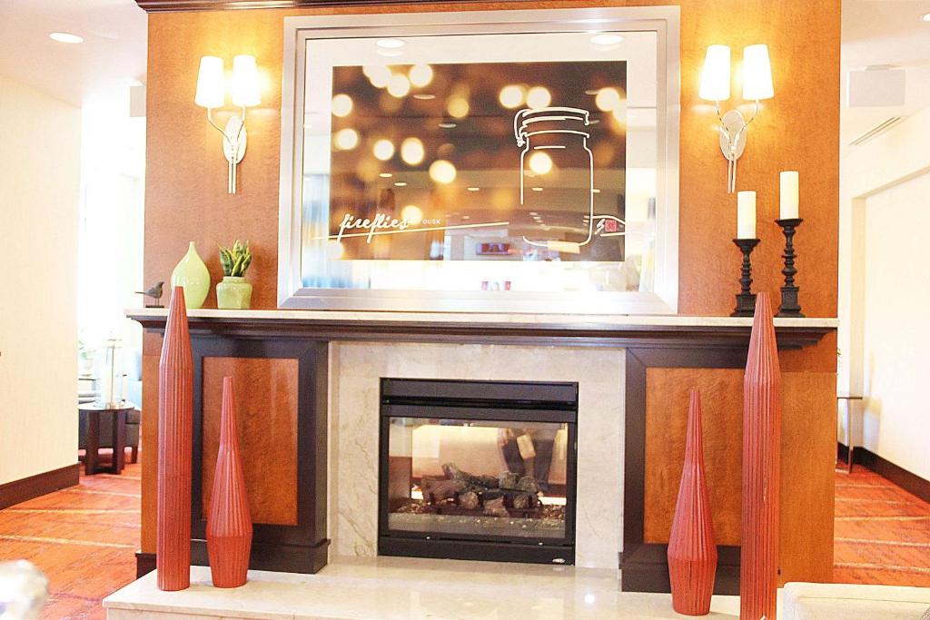 Hilton Garden Inn Falls Church photo 3