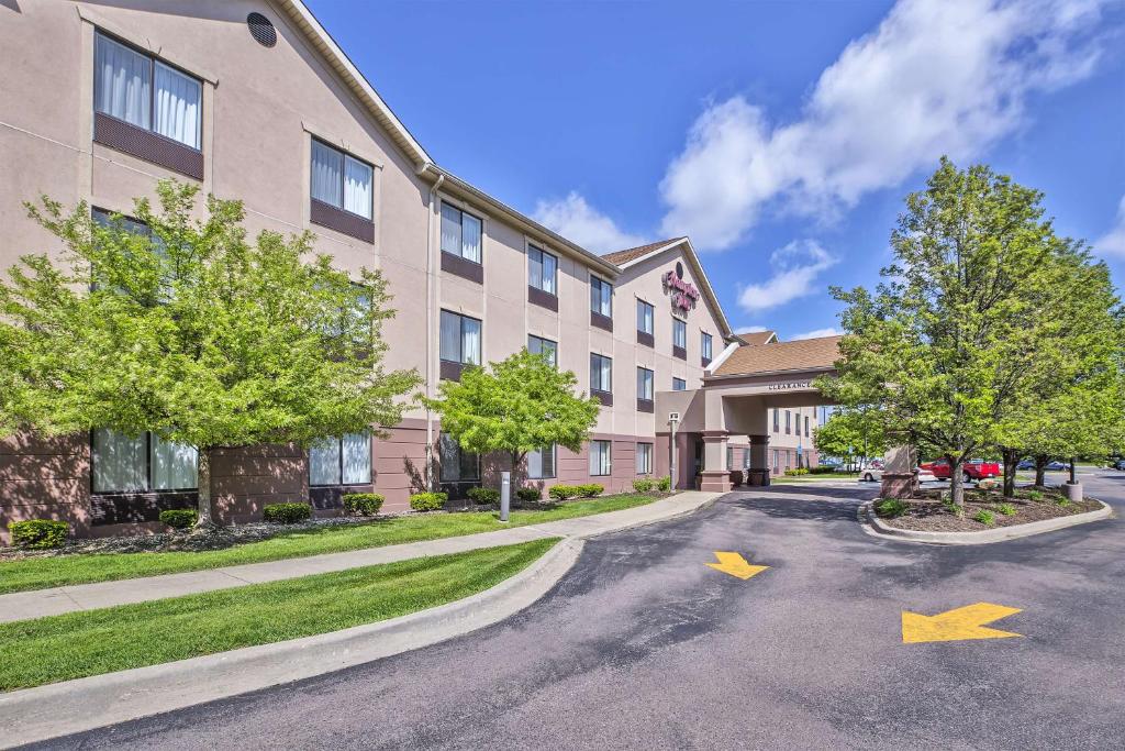 Hampton Inn Hotel Detroit/Belleville-Airport Area image