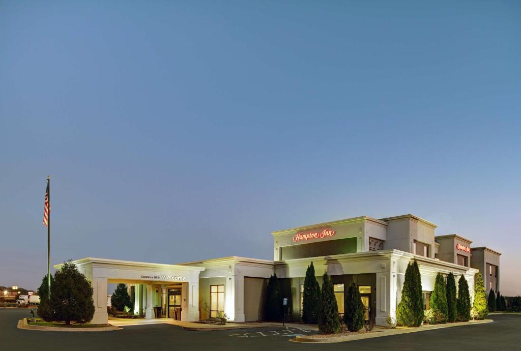 Hampton Inn Farmington photo 1