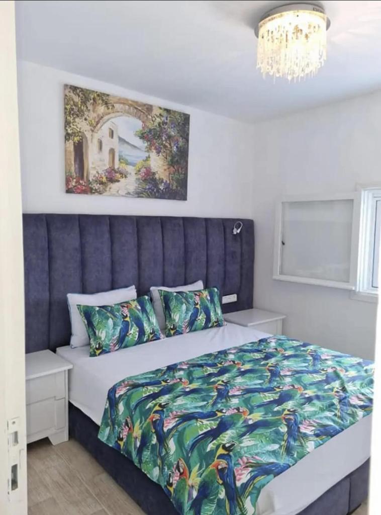 Inviting 1-Bed Apartment in Ksar sghir photo 2
