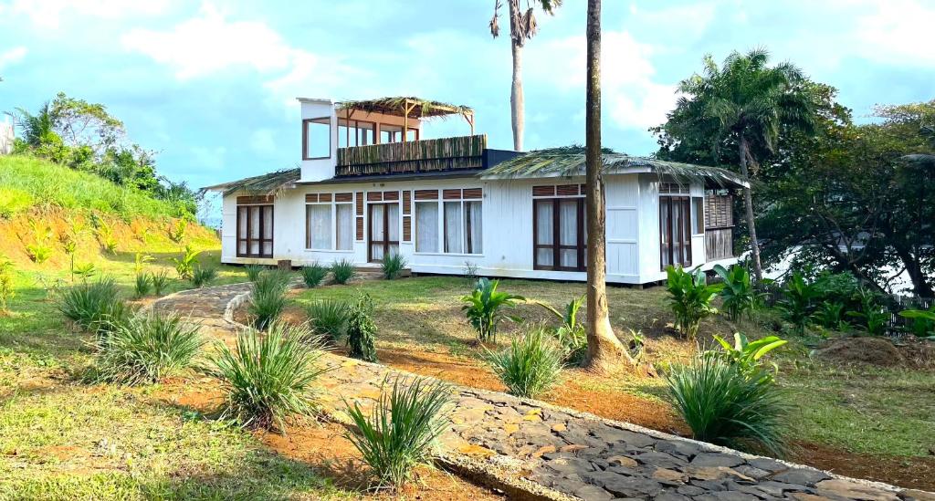 Infinity-house with direct access to the beach photo 3