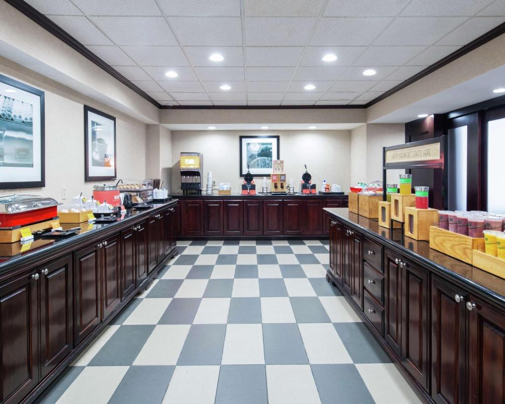 Hampton Inn & Suites Lubbock photo 4