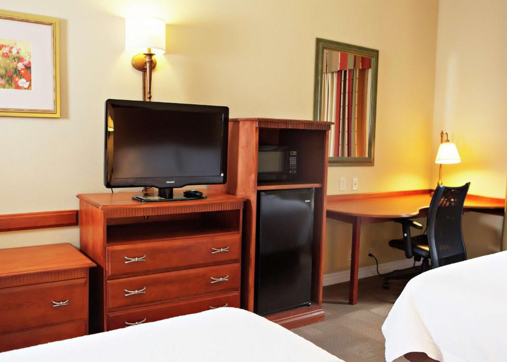 Hampton Inn by Hilton Martin Room Type - Queen Room with Two Queen Beds - Non-Smoking