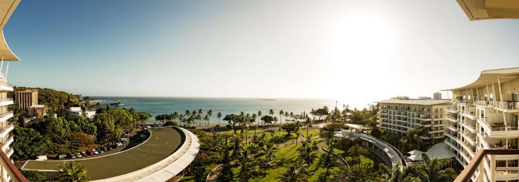 Hilton Noumea La Promenade Residences photo 4