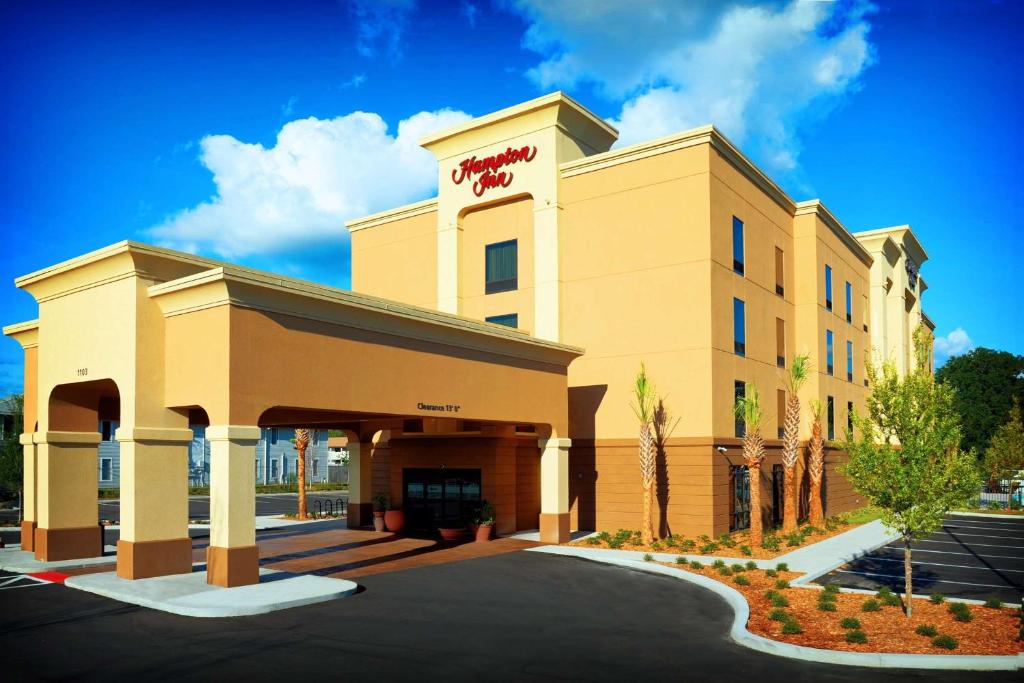 Hampton Inn Crystal River, FL image