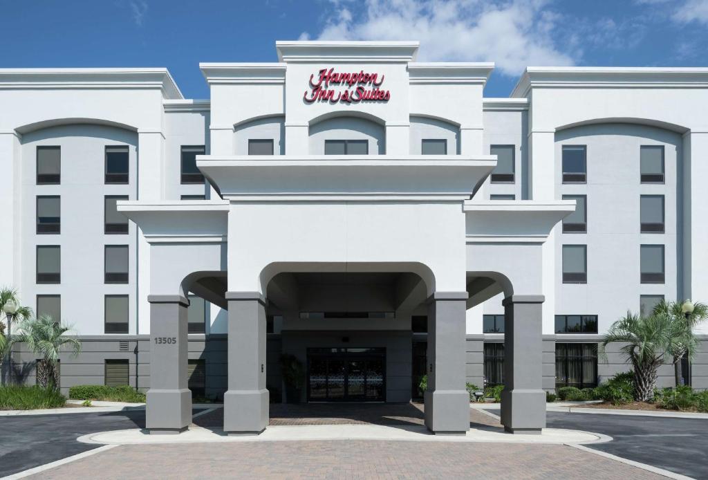 Hampton Inn & Suites Panama City Beach-Pier Park Area photo 2