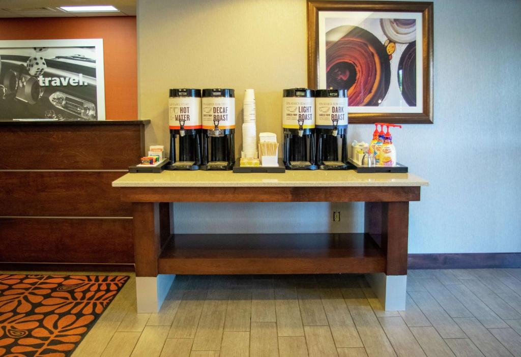 Hampton Inn St. Louis-Chesterfield photo 3