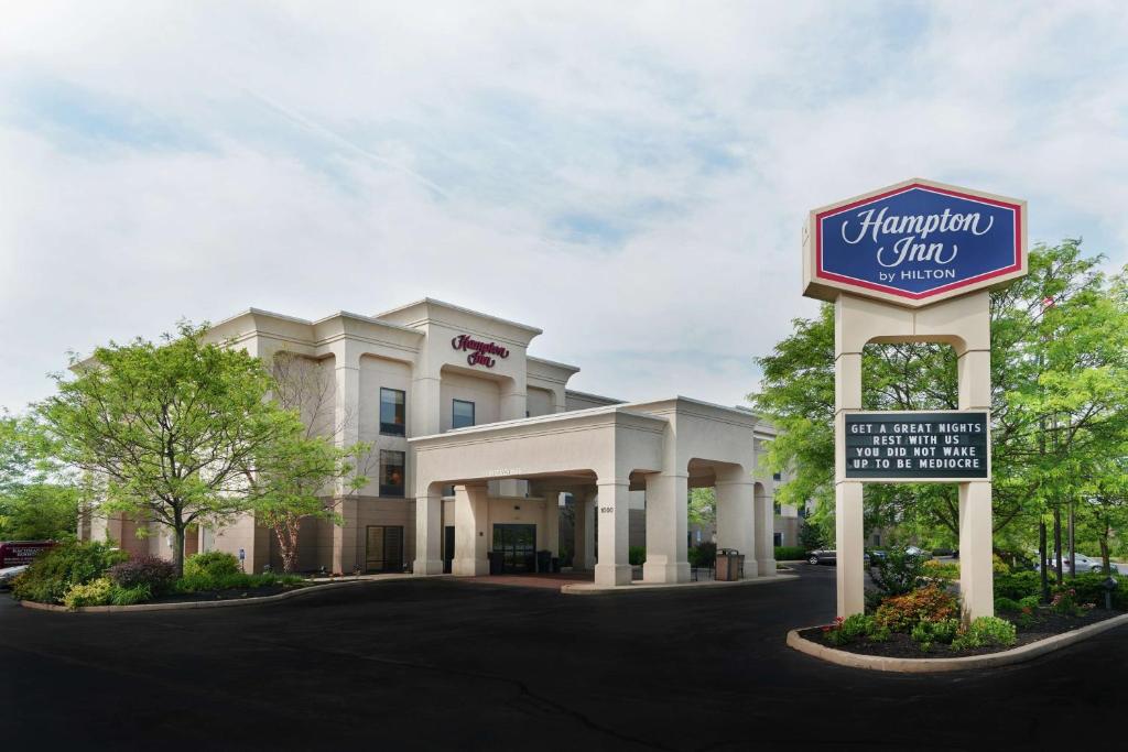 Hampton Inn Shrewsbury image
