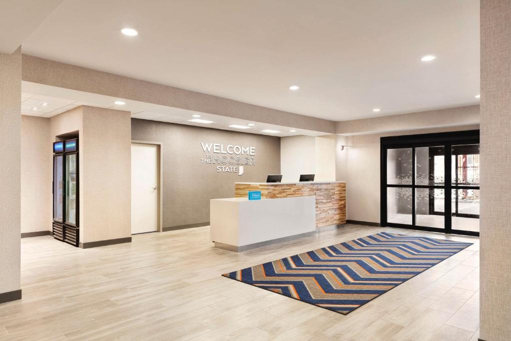 Hampton Inn & Suites Valparaiso photo 3